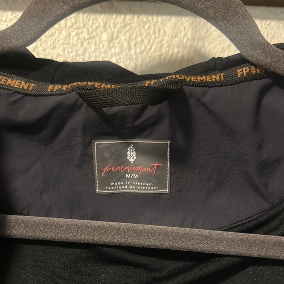 Free People Movement 🌧️ Singin' In The Rain Packable Jacket / Medium / Black ☔️ - Picture 3 of 4